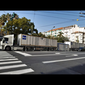 Festival di Sanremo | I tir della RAI in Piazza Colombo