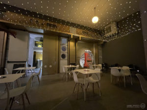 LECCE CREATIVA | Wine bar | Ex Parrucchiere TONY (L'esterno)
