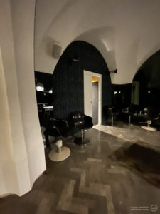 LECCE CREATIVA | Wine bar | Ex Parrucchiere TONY (Verso le toilettes)